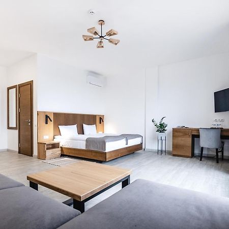 Otto Hotel-Restaurant Rivne Bagian luar foto