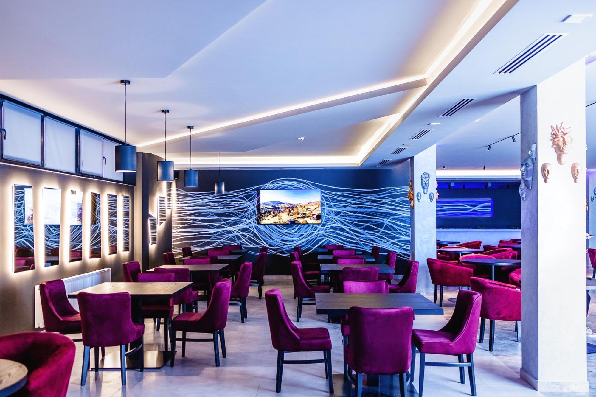 Otto Hotel-Restaurant Rivne Bagian luar foto